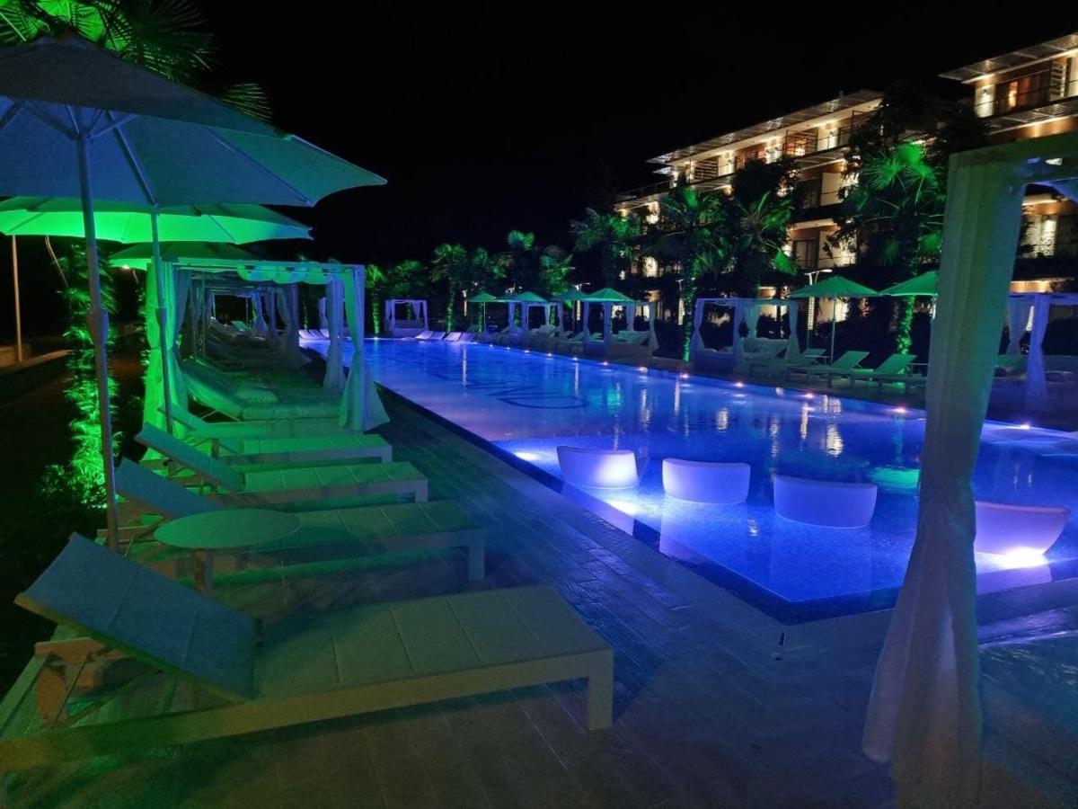 Luxury Oasis Apartment Chakvi Ngoại thất bức ảnh